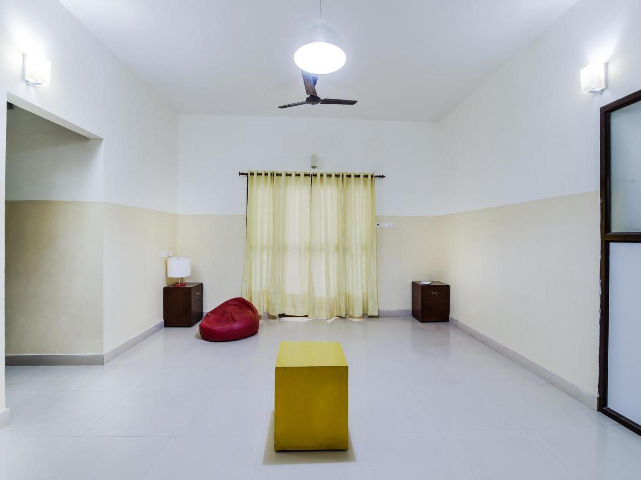 Готель Oyo Flagship 324 Velachery Madipakkam Ченнаї Екстер'єр фото